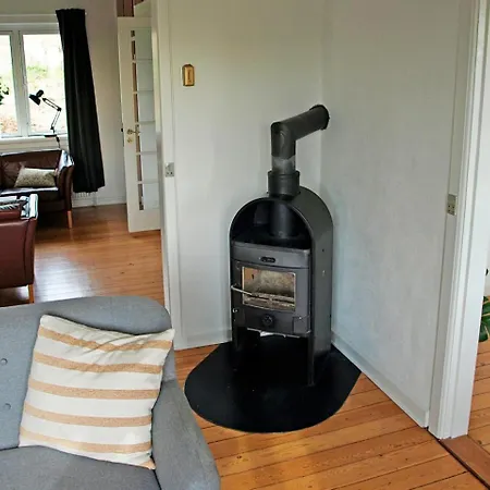 Amazing In Rudkobing With 6 Bedrooms And Wifi Spodsbjerg