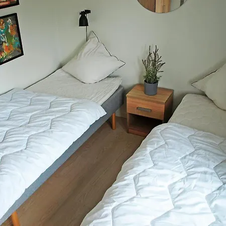 Дом отдыха Amazing In Rudkobing With 6 Bedrooms And Wifi