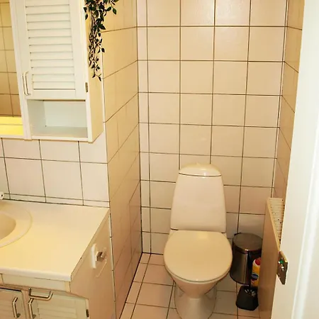 Amazing In Rudkobing With 6 Bedrooms And Wifi Spodsbjerg