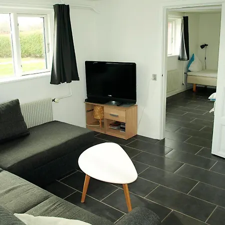 Amazing In Rudkobing With 6 Bedrooms And Wifi Дом отдыха